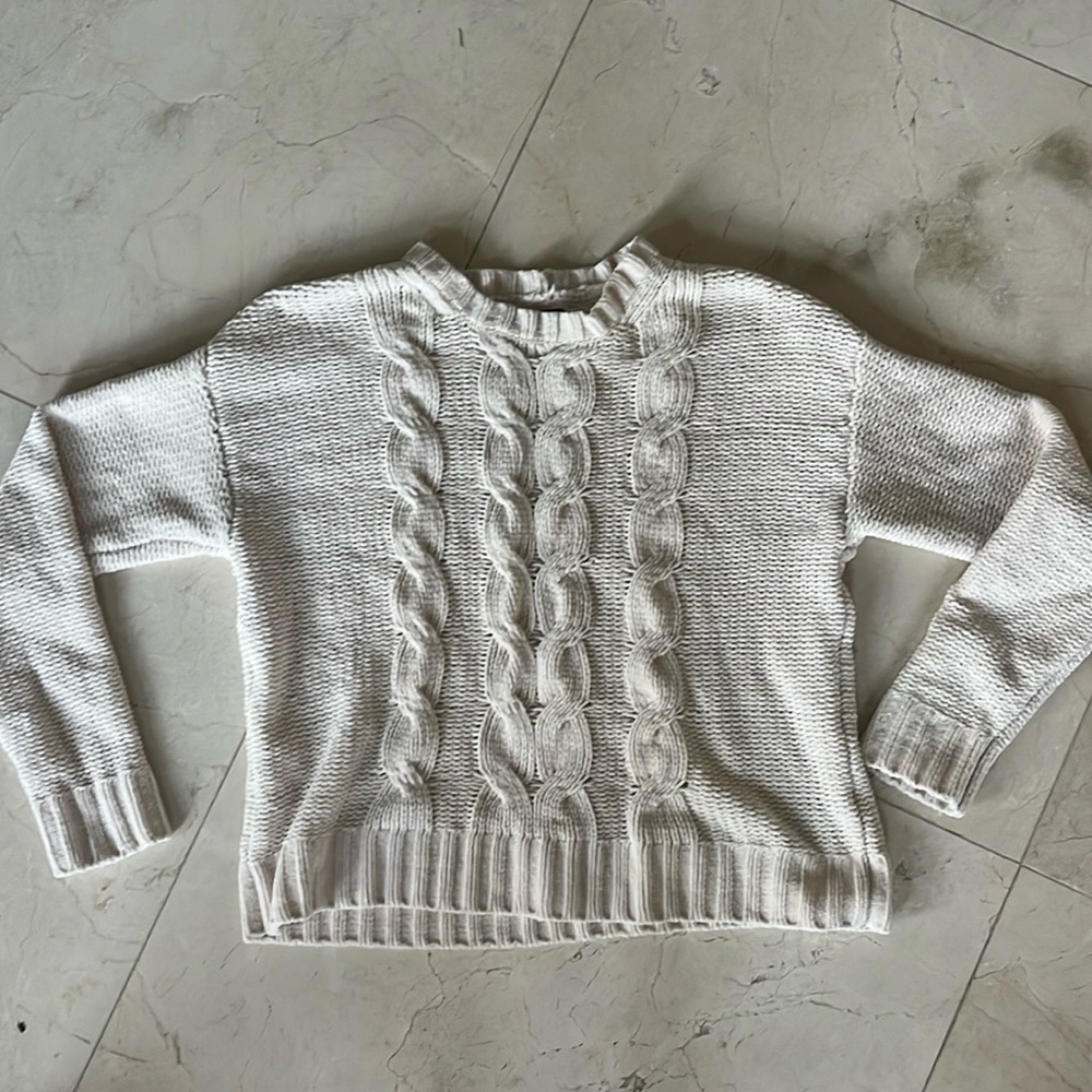 cream american eagle knit sweater